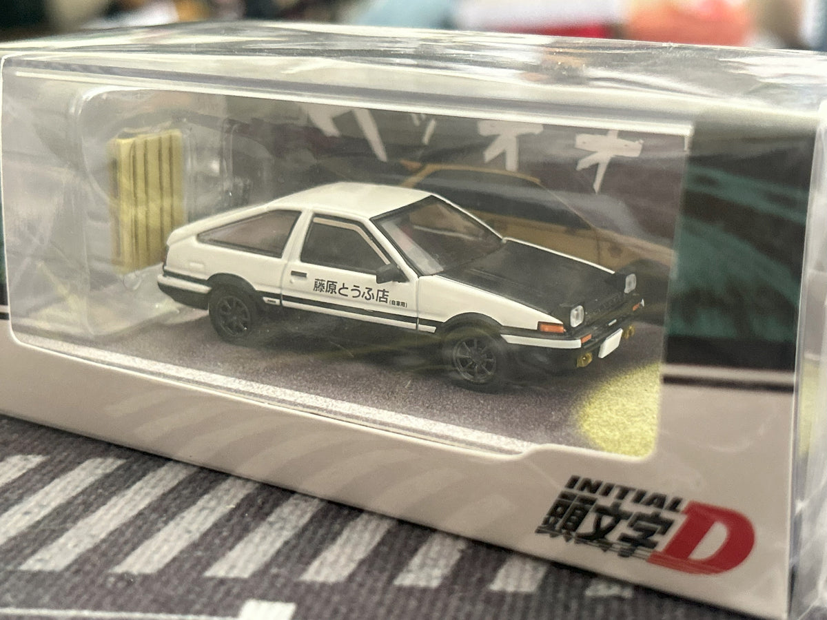 1:64 Hobby Japan Initial D Toyota Sprinter Trueno GT AE86