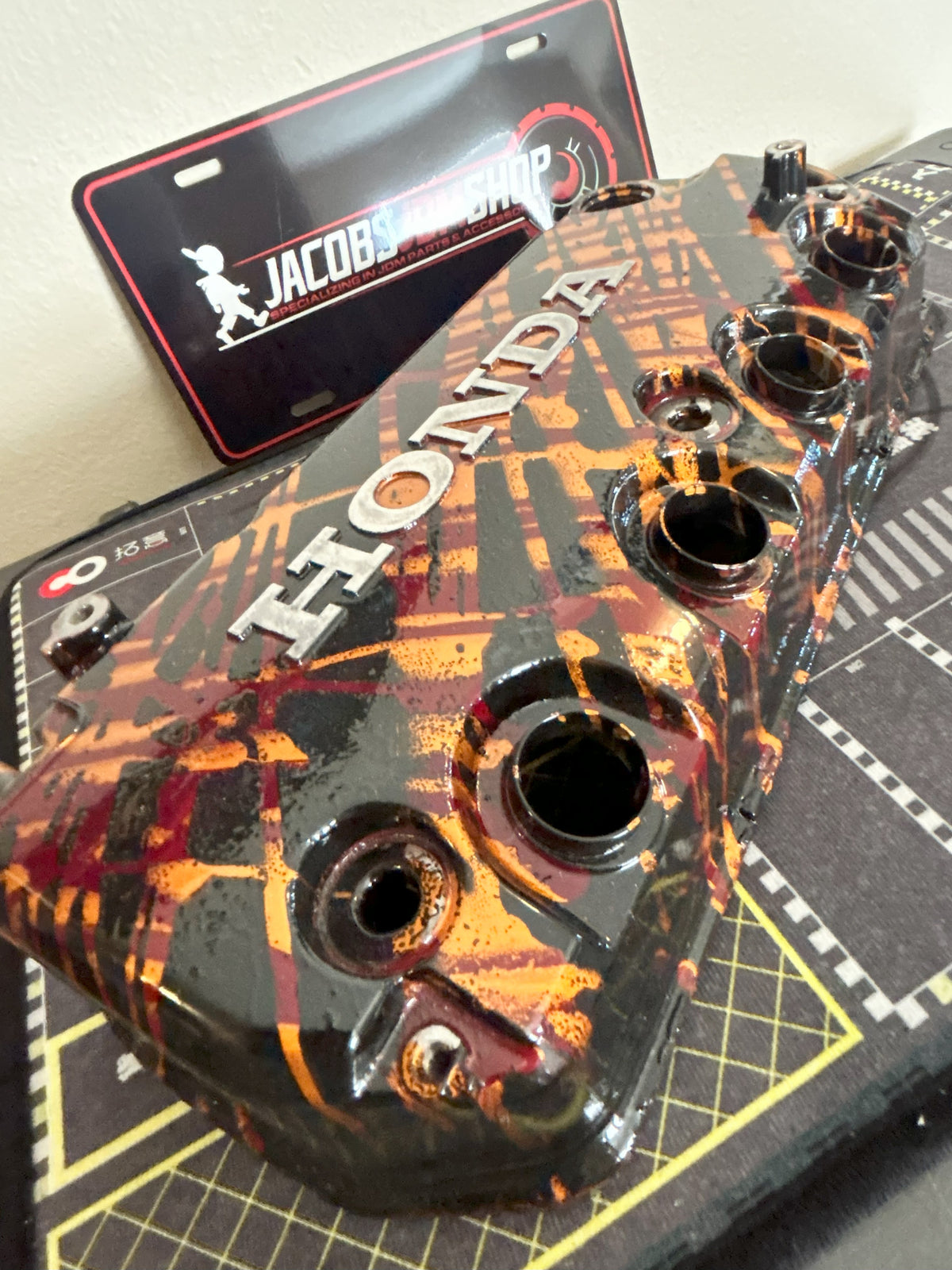 D16/D15 non-VTEC Custom Painted Valve Cover - Black/Gold/Red