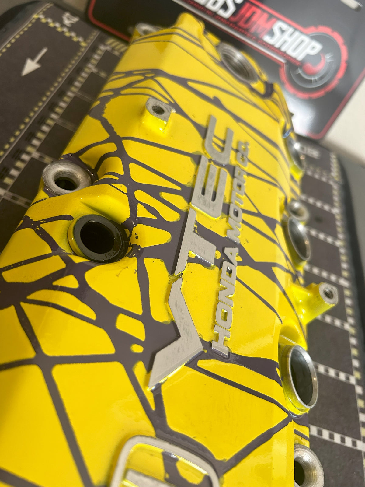 F22 Custom Painted Valve Cover - Yellow/Purple