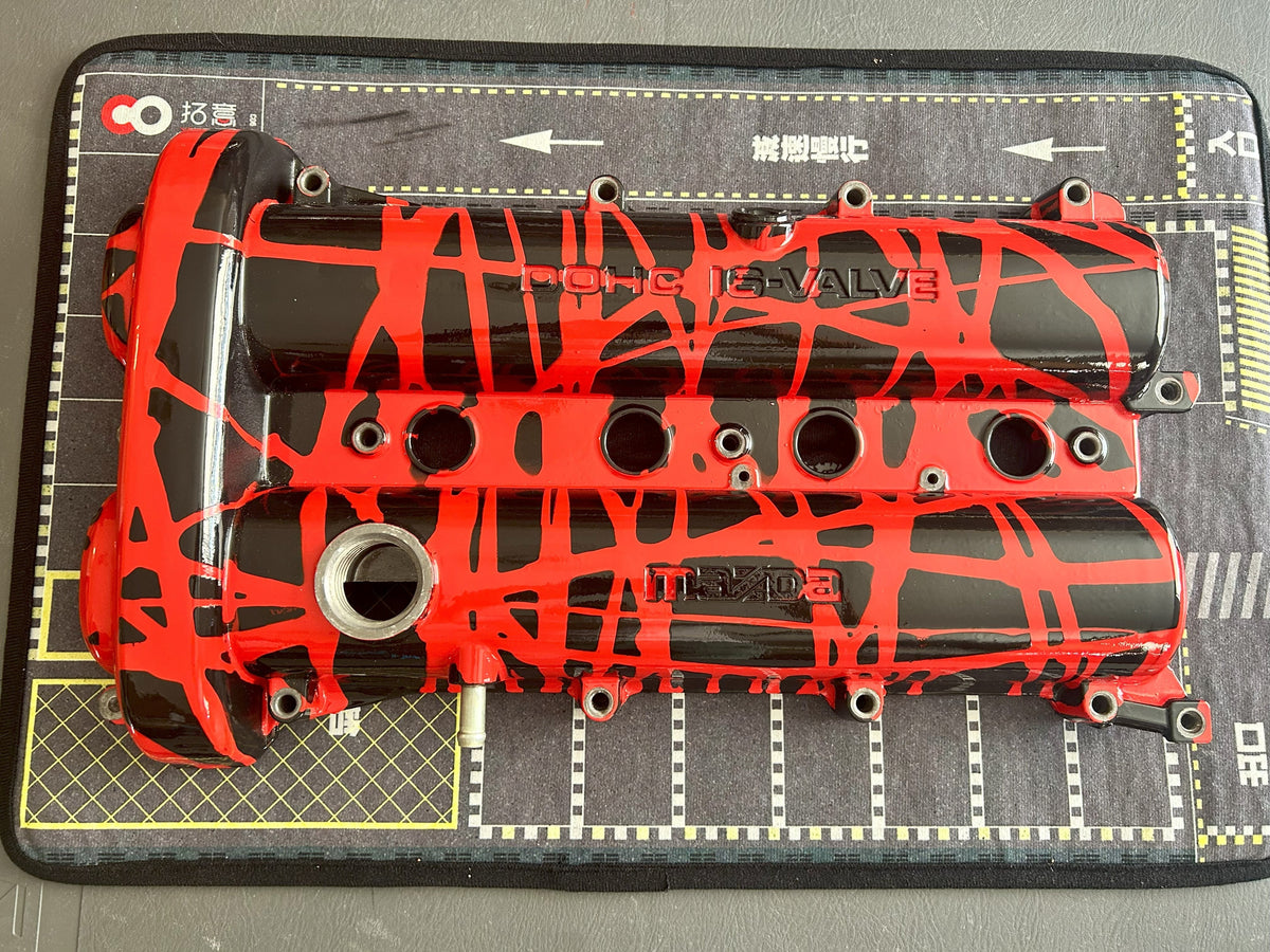 90-93 Miata 1.6L Custom Painted Valve Cover - Red/Black