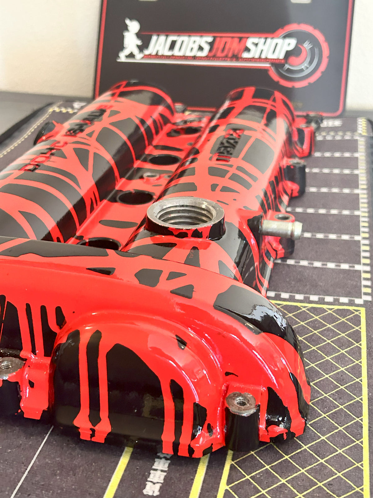 90-93 Miata 1.6L Custom Painted Valve Cover - Red/Black